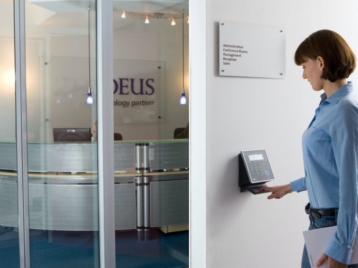 Uso huella dactiral: Gabinet Laboral